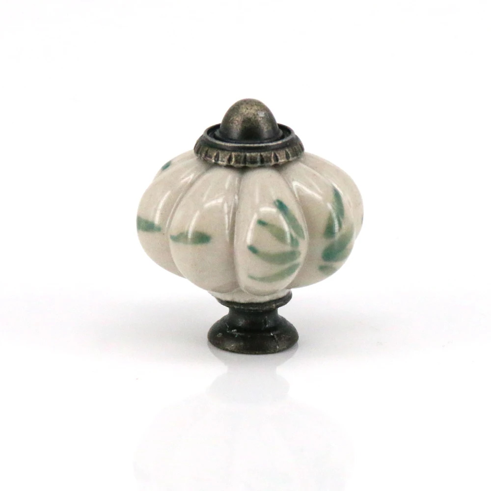 8x Vintage Retro Ceramic Pumpkin Handle Knobs Hand-painted Light Grey Drawer cabinet Closet Door Pull Handles
8x Vintage Retro Ceramic Pumpkin Handle Knobs Hand-painted Light Grey Drawer cabinet Closet Door Pull Handles