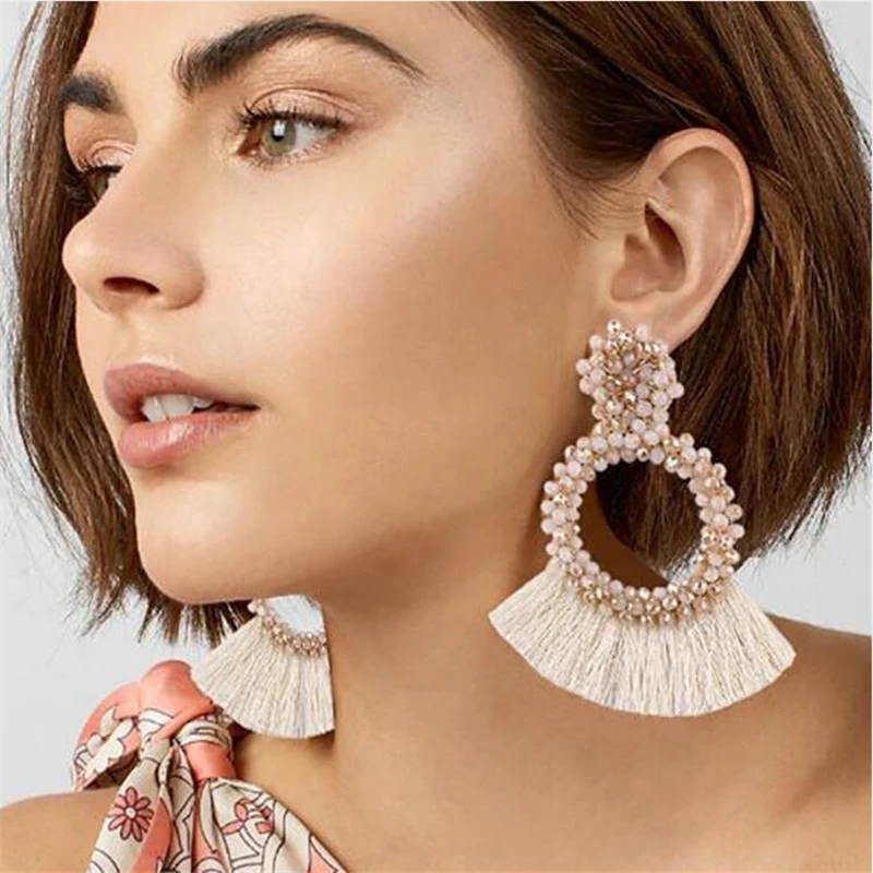 Junlead Wholesale New Arrival Crystal Beaded Earrings Big Round Long Tassel Drop Bar Dangle Red Earring For Women 2018 Jewelry
Junlead Wholesale New Arrival Crystal Beaded Earrings Big Round Long Tassel Drop Bar Dangle Red Earring For Women 2018 Jewelry