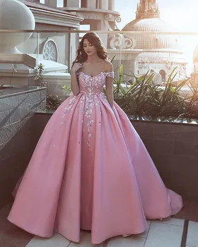 2019 Off the Shoulder Blush Pink Prom Dresses 3D Floral Colored Ball Gown Dubai Evening Gowns robe de soiree abendkleider
2019 Off the Shoulder Blush Pink Prom Dresses 3D Floral Colored Ball Gown Dubai Evening Gowns robe de soiree abendkleider