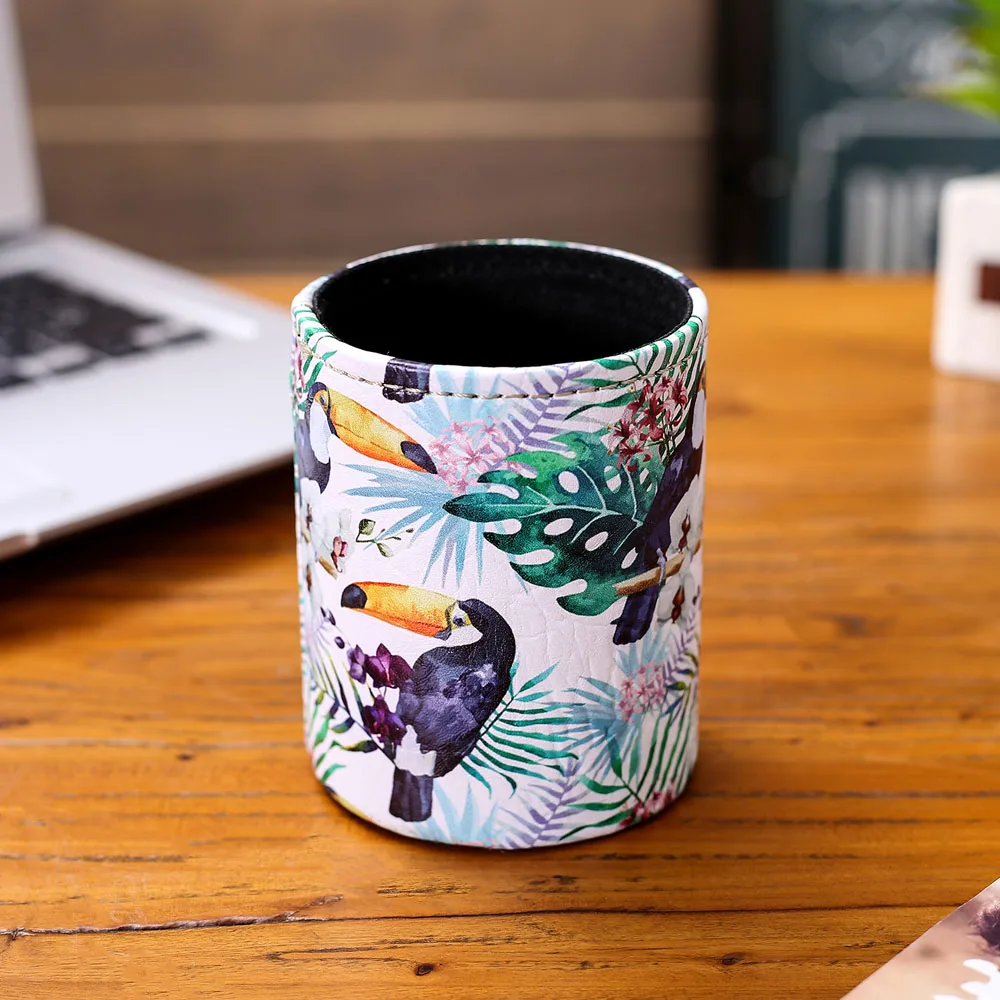 LINKWELL Modern Design Toucan Tropical Leaf Plant Pattern PU leather Pencil Cup Pen Holder Desk Organizer Storage Box Case
LINKWELL Modern Design Toucan Tropical Leaf Plant Pattern PU leather Pencil Cup Pen Holder Desk Organizer Storage Box Case