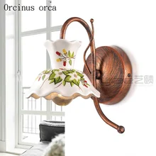 American country hand-painted ceramic wall lamp living room bedroom bedside lamp Nordic modern simple flower wall lamp
American country hand-painted ceramic wall lamp living room bedroom bedside lamp Nordic modern simple flower wall lamp