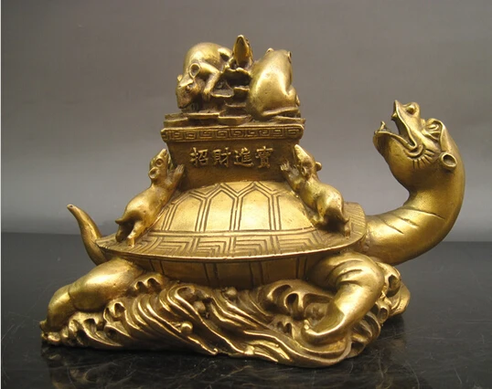 B0601 510wholesale bronze factory Pure copper dragon turtle lucky mouse macrobian statue
B0601 510wholesale bronze factory Pure copper dragon turtle lucky mouse macrobian statue