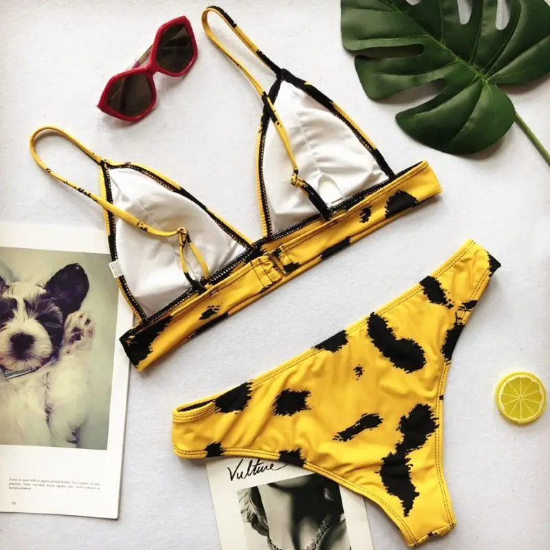 Women Sexy Two Piece Bikini Set Halter Deep V-Neck Strappy Bandage Push Up Padded Swimsuit Contrast Color Leopard Printed Side T
Women Sexy Two Piece Bikini Set Halter Deep V-Neck Strappy Bandage Push Up Padded Swimsuit Contrast Color Leopard Printed Side T