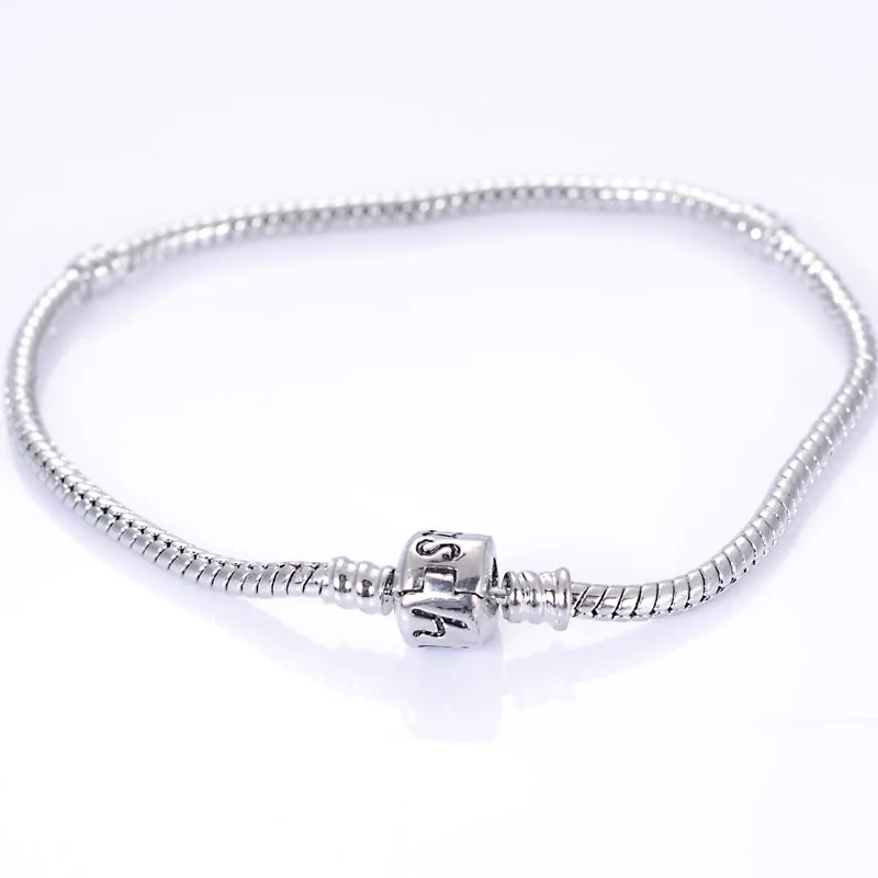 New Arrival 3mm Snake Chain Charm Bracelet Fit Large Hole Charm Beads For Diy Bracelet Jewelry Making
New Arrival 3mm Snake Chain Charm Bracelet Fit Large Hole Charm Beads For Diy Bracelet Jewelry Making