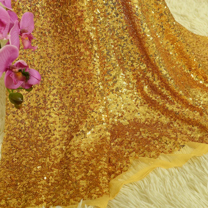 3mm MINI SEQUIN Fabric material STUNNING ALL OVER BLING SMALL Sparkling SEQUINS ON MESH. WEDDINGS, DECORATION, DANCEWEAR
3mm MINI SEQUIN Fabric material STUNNING ALL OVER BLING SMALL Sparkling SEQUINS ON MESH. WEDDINGS, DECORATION, DANCEWEAR