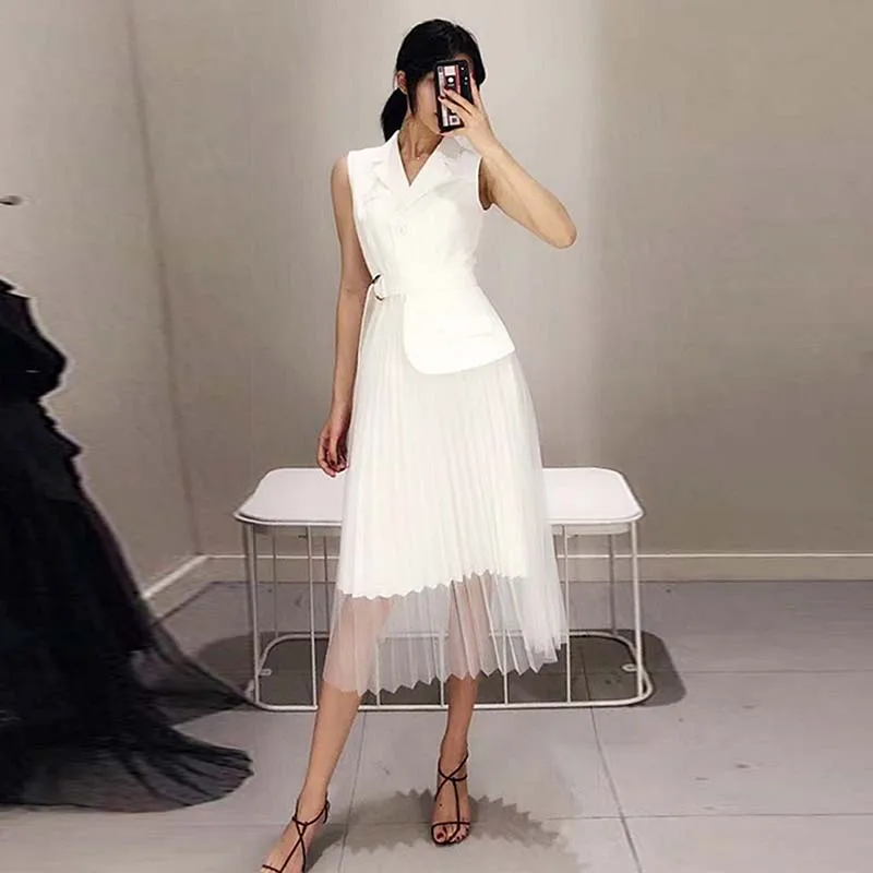 Unique Dresses 2019 Summer Women Elegant White Dress Sleeveless Notched Stitching Mesh Hemline Female Solid Lace Dress Vestido
Unique Dresses 2019 Summer Women Elegant White Dress Sleeveless Notched Stitching Mesh Hemline Female Solid Lace Dress Vestido