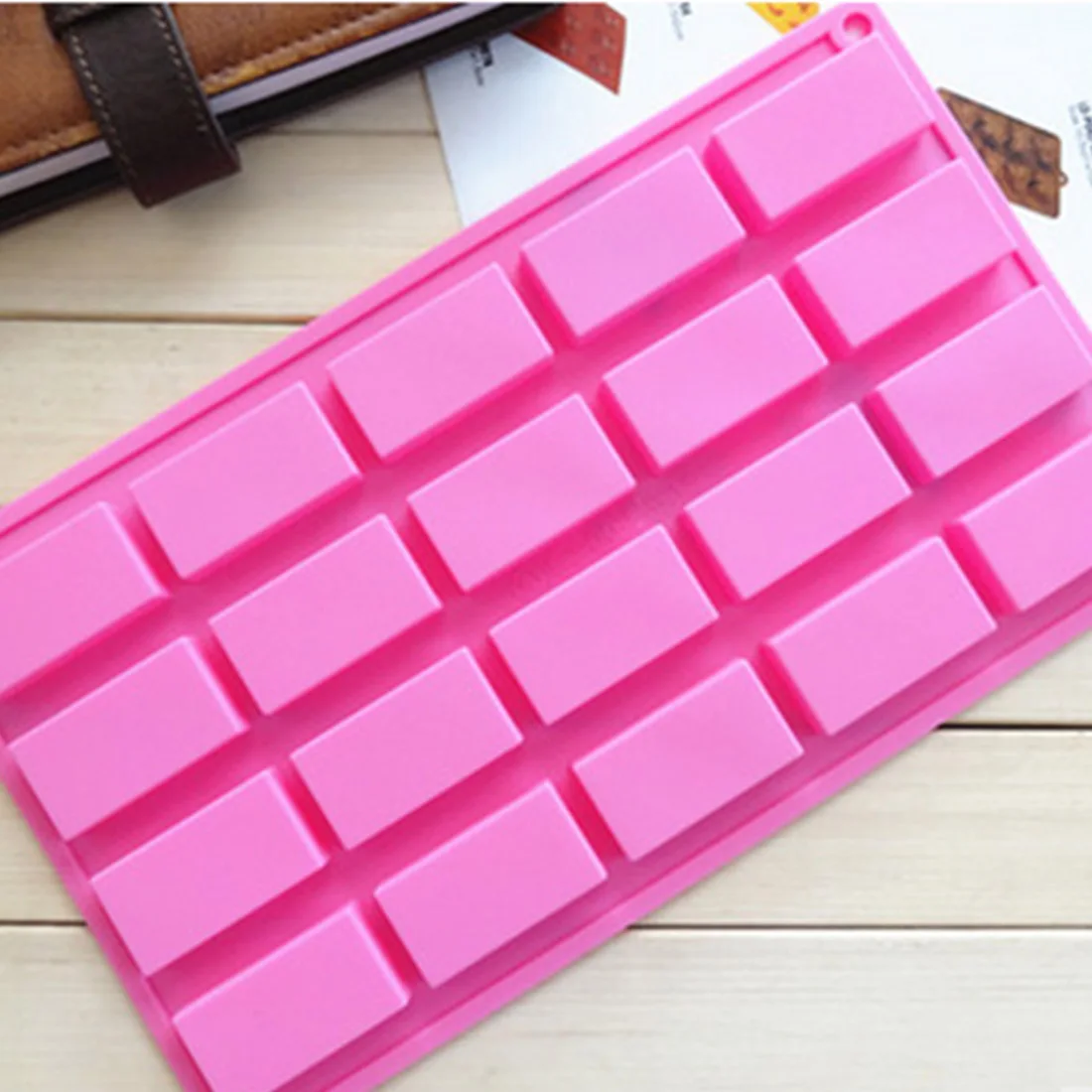 1 Piece 20 Cavities Handmade Rectangle Silicone Soap Mold Chocolate Cookies Mould DIY Cake Decorating Fondant Candy Molds
1 Piece 20 Cavities Handmade Rectangle Silicone Soap Mold Chocolate Cookies Mould DIY Cake Decorating Fondant Candy Molds