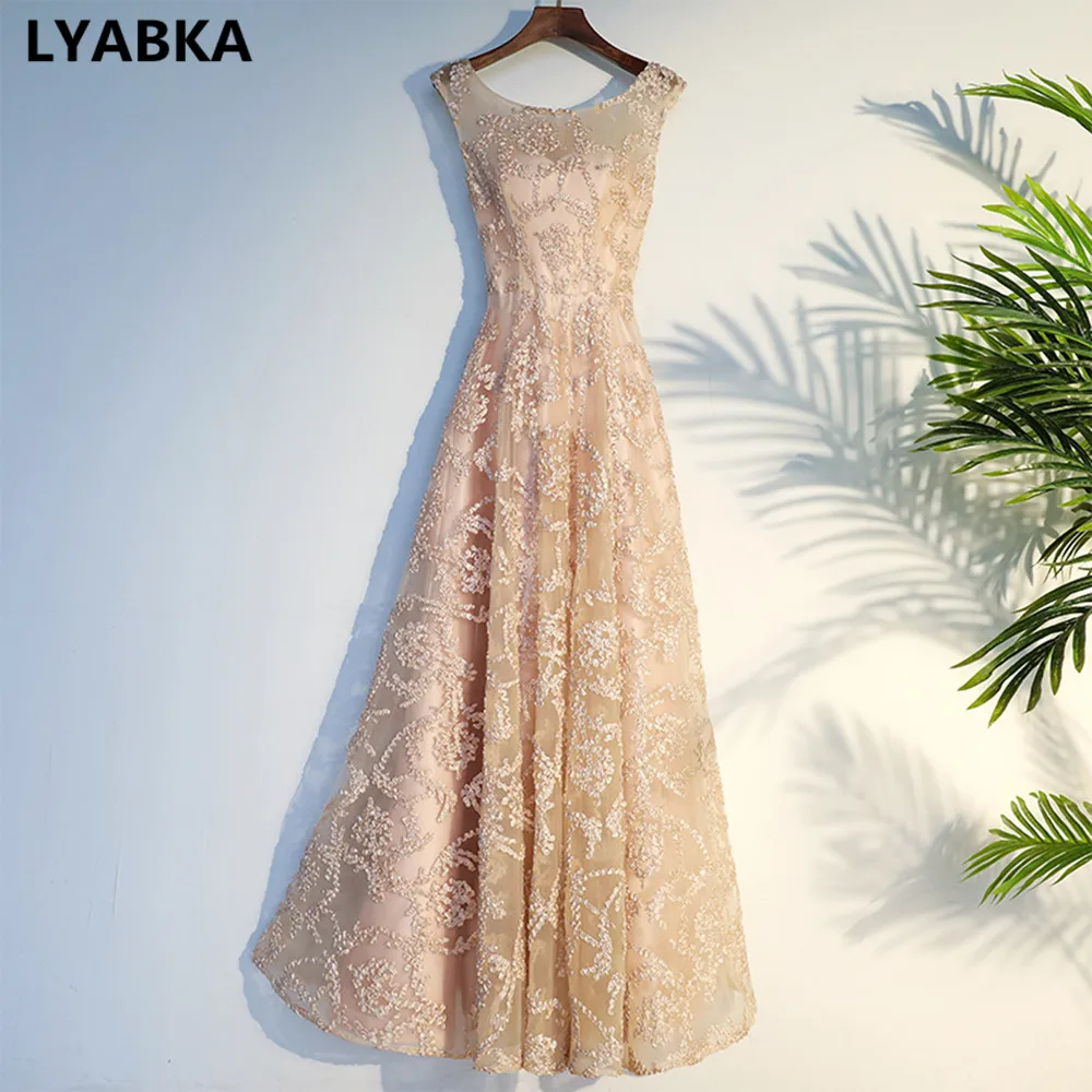 Scoop Neck Evening Dress Robe De Soiree Tulle With Appliques A-line Evening Dresses Long Dress 2019 Real Photo Vestido De Festa
Scoop Neck Evening Dress Robe De Soiree Tulle With Appliques A-line Evening Dresses Long Dress 2019 Real Photo Vestido De Festa