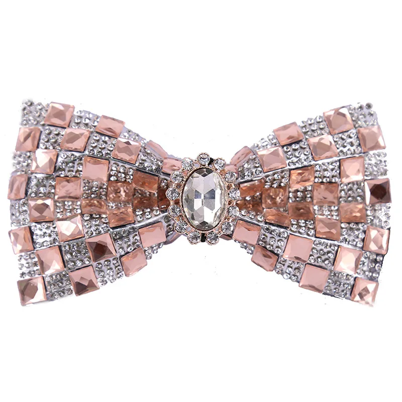 2019 Luxury Diamond Bow Tie pink White Color Men women Bowtie cravate Tie Crystal Super Cool Diamond Wedding Bow tie Size 12*6cm
2019 Luxury Diamond Bow Tie pink White Color Men women Bowtie cravate Tie Crystal Super Cool Diamond Wedding Bow tie Size 12*6cm