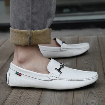Summer Slip On Comfortable Light Genuine Leather Mens Loafers Shoes Fashion Metal Buckle Flat Heel Driving Shoes For Men
Summer Slip On Comfortable Light Genuine Leather Mens Loafers Shoes Fashion Metal Buckle Flat Heel Driving Shoes For Men