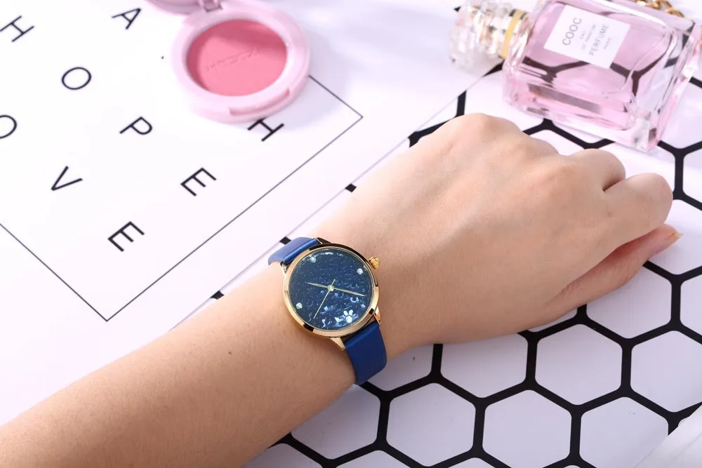 Luxury European Style Ladies Watches Elegant Big Dial Women Watch Casual Dress wristwatch Japanese Watch Machine
Luxury European Style Ladies Watches Elegant Big Dial Women Watch Casual Dress wristwatch Japanese Watch Machine