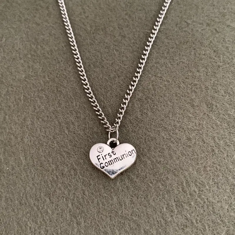 Exquisite Antique Silver First Communion Charms Pendant Necklace Unisex Jewelry Gift For Friends Dropshipping
Exquisite Antique Silver First Communion Charms Pendant Necklace Unisex Jewelry Gift For Friends Dropshipping