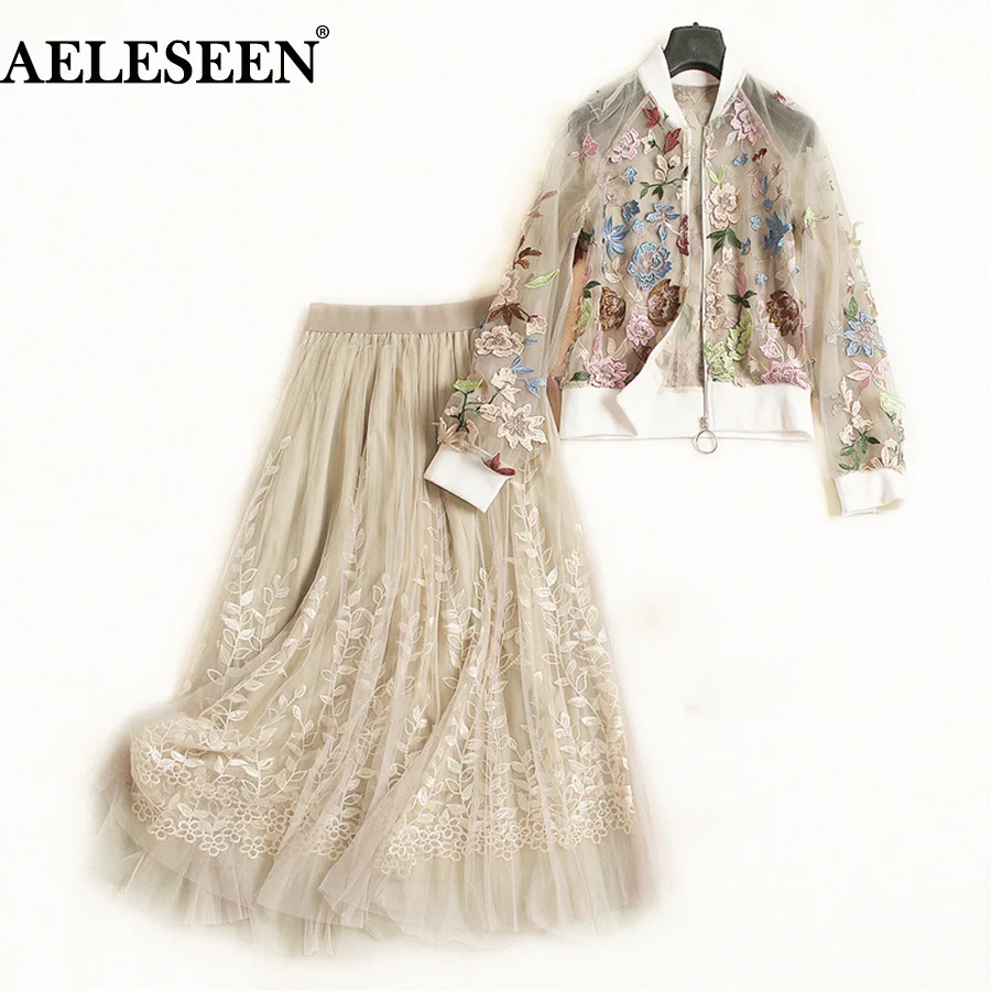 AELESEEN Top Quality Runway 2 Piece Suit Women Autumn Floral Embroidery Long Lantern Sleeve Perspect Mesh Top +Luxury Skirt Set
AELESEEN Top Quality Runway 2 Piece Suit Women Autumn Floral Embroidery Long Lantern Sleeve Perspect Mesh Top +Luxury Skirt Set