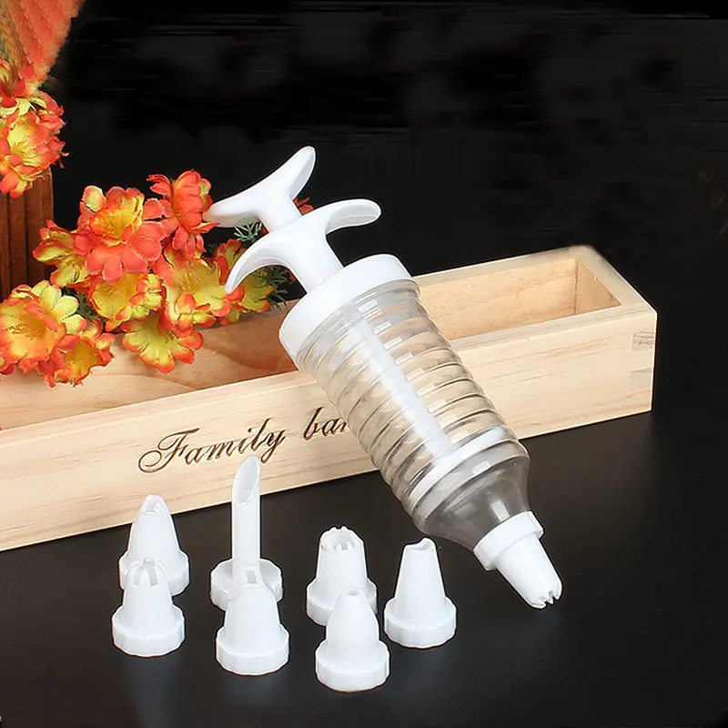 8pcs plastic Confeitaria Pastry Nozzles Syringe With Nozzles For Cream Russian Piping Nozzles Cake Decorating Tools Baking Dish
8pcs plastic Confeitaria Pastry Nozzles Syringe With Nozzles For Cream Russian Piping Nozzles Cake Decorating Tools Baking Dish