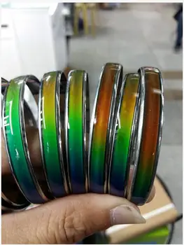 8mm wide pattern and shiny mood Bangle High quality change color mood bracelet mix size
8mm wide pattern and shiny mood Bangle High quality change color mood bracelet mix size