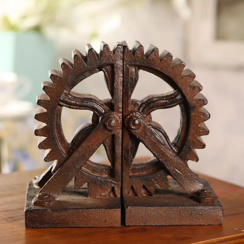 Retro industrial wind gear bookends furnishings iron ornaments creative books study book by shipping office
Retro industrial wind gear bookends furnishings iron ornaments creative books study book by shipping office