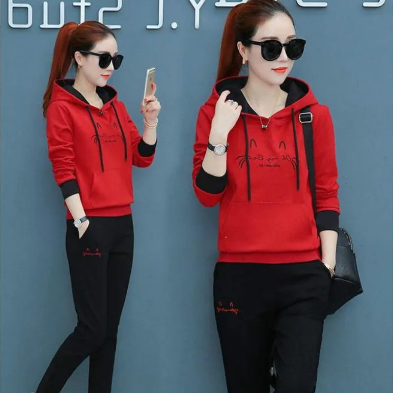 Fashion sports suit female 2 piece set autumn and winter new warm women's student suit Korean version of the loose two-piece
Fashion sports suit female 2 piece set autumn and winter new warm women's student suit Korean version of the loose two-piece