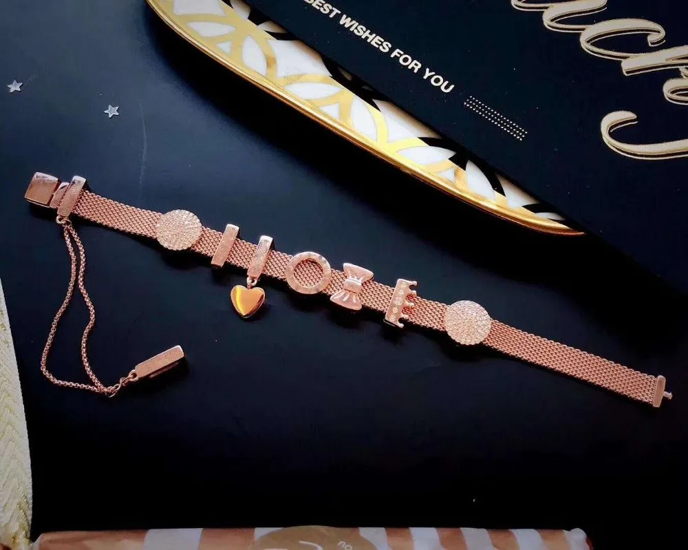 Kristie Original High Quality 1:1 Love Crown Bead Gold Circle Bracelet Manufacturers Attacked Free Stamps
Kristie Original High Quality 1:1 Love Crown Bead Gold Circle Bracelet Manufacturers Attacked Free Stamps