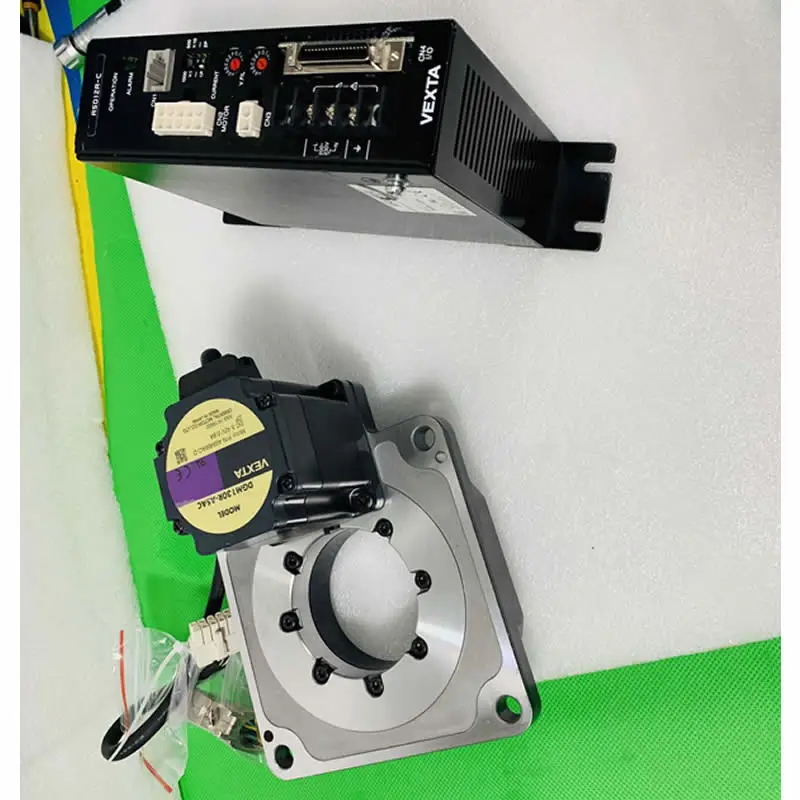High-precision electric indexing plate 57 stepping electric rotating platform, disk surface 130mm hollow type
High-precision electric indexing plate 57 stepping electric rotating platform, disk surface 130mm hollow type