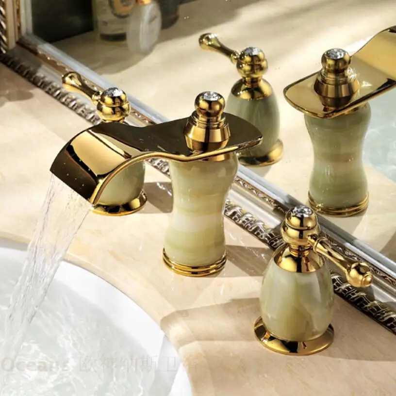 European classical imitation marble double the three-hole natural jade gold-plated hot and cold waterfall basin taps
European classical imitation marble double the three-hole natural jade gold-plated hot and cold waterfall basin taps