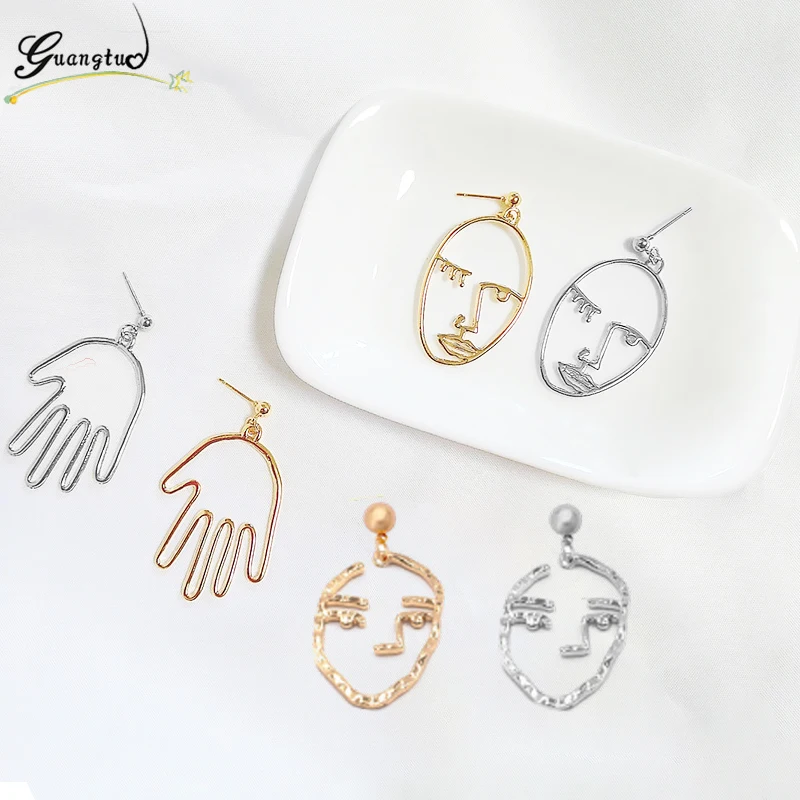 2019 New Fashion Hollow Face/Hand Shape Statement Drop Earrings For Women Jewelry Abstract Art Dangle Earring Bijoux Brincos
2019 New Fashion Hollow Face/Hand Shape Statement Drop Earrings For Women Jewelry Abstract Art Dangle Earring Bijoux Brincos