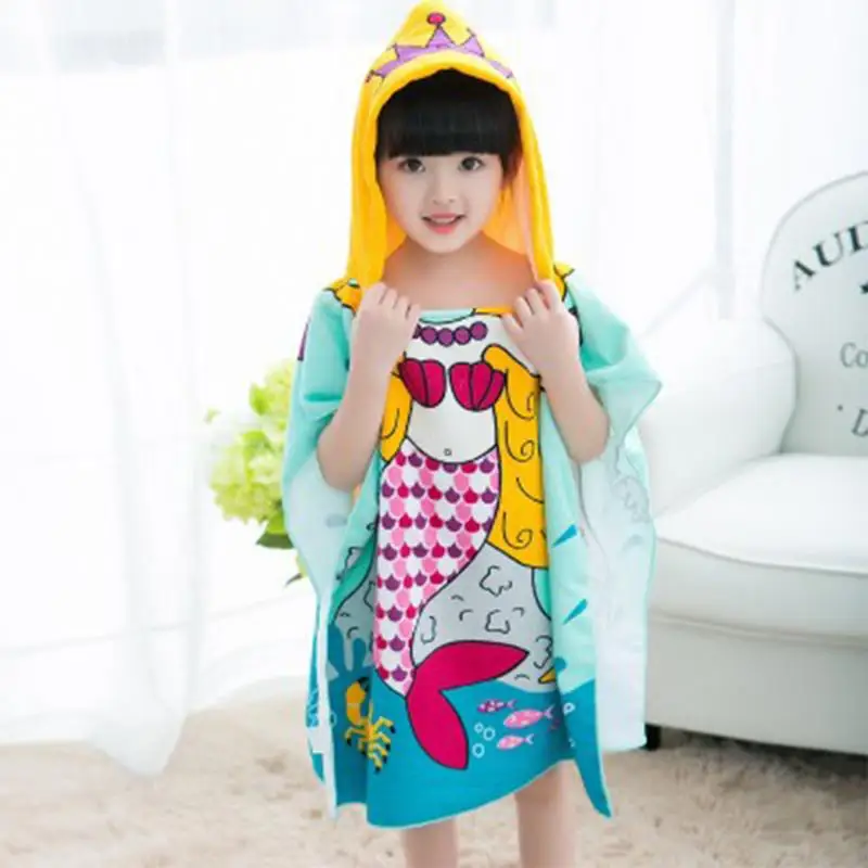 New 60x82cm Children Beach Towel Cartoon Hooded Cloak Polyester Towel Animal Mermaid Shark Printed For Boy Girls Kids Bath Towel
New 60x82cm Children Beach Towel Cartoon Hooded Cloak Polyester Towel Animal Mermaid Shark Printed For Boy Girls Kids Bath Towel