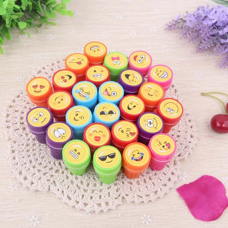 26Pcs/Box Smile Emoji Animal Fruit Cartoon Self Inking Stamp Set Gift For Kids Scrapbooking DIY Photo Album Decoration
26Pcs/Box Smile Emoji Animal Fruit Cartoon Self Inking Stamp Set Gift For Kids Scrapbooking DIY Photo Album Decoration