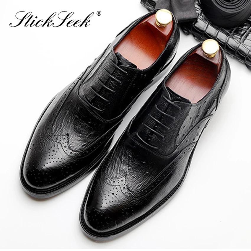 Luxury Designer Genuine Leather Formal Wingtip Brogues Shoes Round Toe Men's Handcrafted Carved Ostrich Pattern Oxfords SG102
Luxury Designer Genuine Leather Formal Wingtip Brogues Shoes Round Toe Men's Handcrafted Carved Ostrich Pattern Oxfords SG102