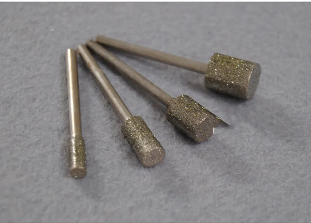 4 pcs /lot A needles stone stick polished jade carving tools diamond grinding carving tool 3MM shank 4MM-10MM
4 pcs /lot A needles stone stick polished jade carving tools diamond grinding carving tool 3MM shank 4MM-10MM