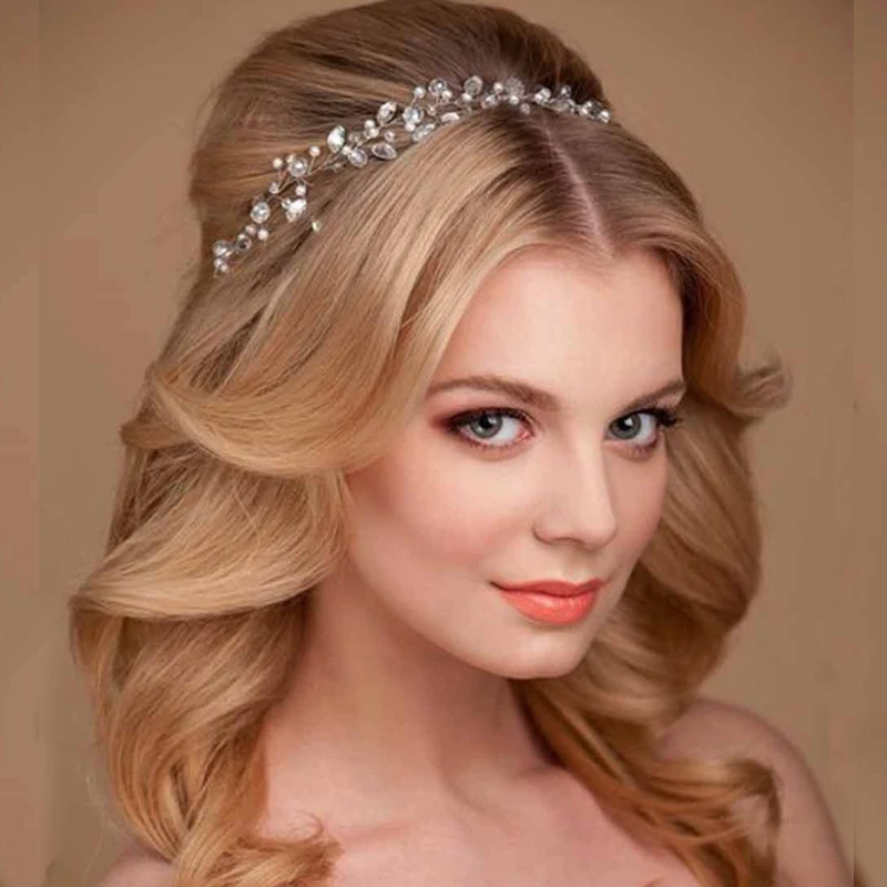 2017 Hair Jewelry Summer Bridal Hair Accessories New Tiara Head Piece Fashion Hair Pins Wholesale Bridal Tiaras Crowns Headbands
2017 Hair Jewelry Summer Bridal Hair Accessories New Tiara Head Piece Fashion Hair Pins Wholesale Bridal Tiaras Crowns Headbands