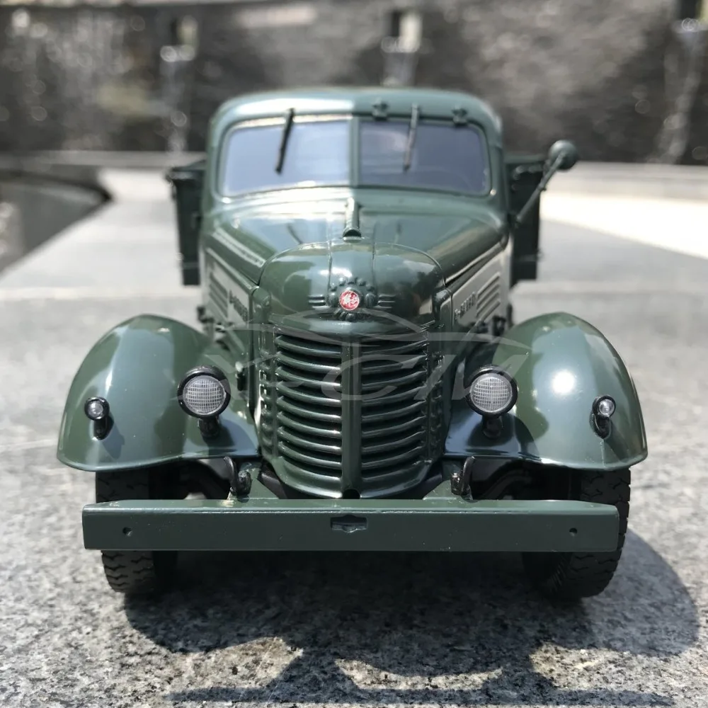 Diecast Car Model Jiefang CA10 Truck Century Dragon 1:24 (Green) + SMALL GIFT!!!!
Diecast Car Model Jiefang CA10 Truck Century Dragon 1:24 (Green) + SMALL GIFT!!!!