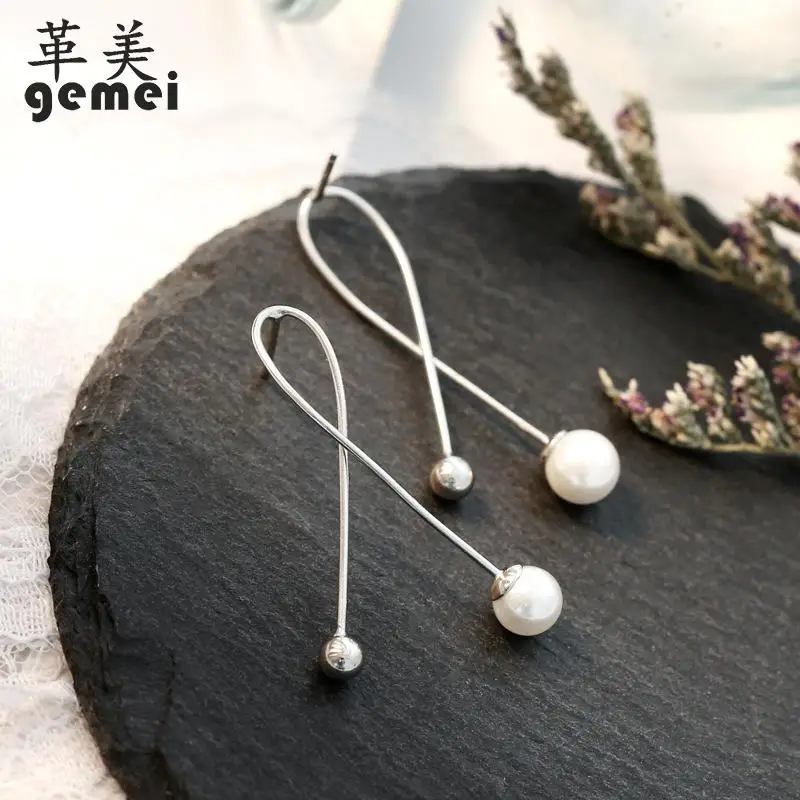 Gemei 100% 925 Sterling Silver Round Shell Beads Irregular Drop Earrings For Women Fashion Party Jewelry
Gemei 100% 925 Sterling Silver Round Shell Beads Irregular Drop Earrings For Women Fashion Party Jewelry