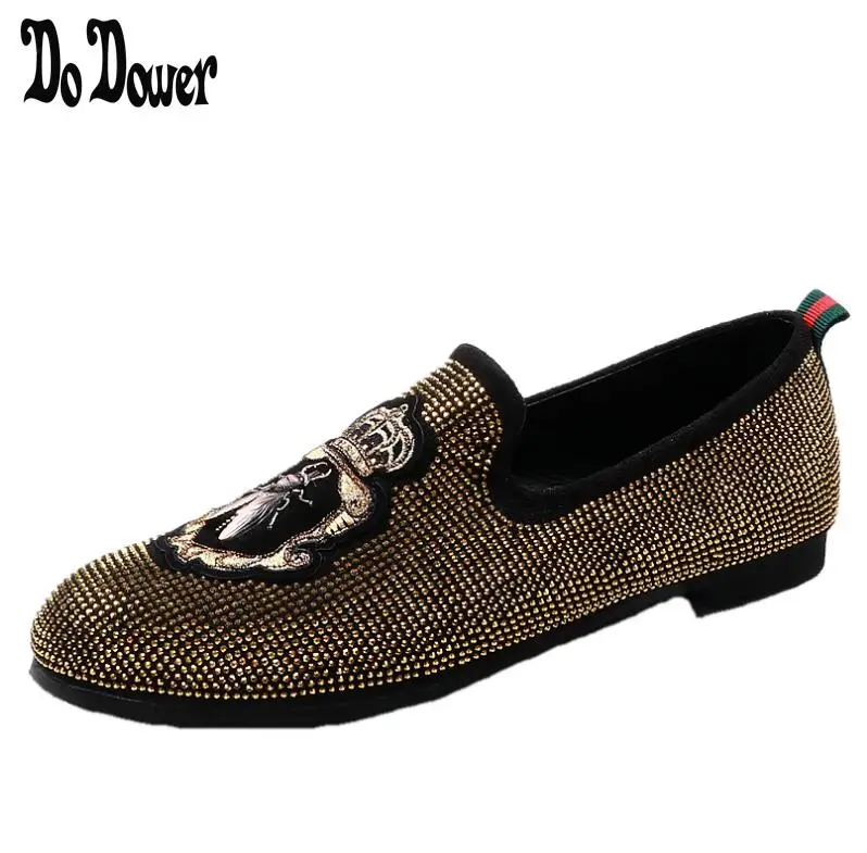 Handmade Black Rhinestone embroidery Men's Suede Loafers Wedding Party Men Shoes Luxury Brand Noble Elegant Dress Shoes for Men
Handmade Black Rhinestone embroidery Men's Suede Loafers Wedding Party Men Shoes Luxury Brand Noble Elegant Dress Shoes for Men