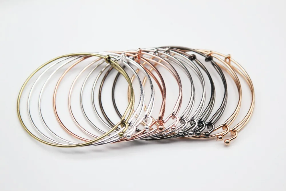 20pcs Expandable 65mm Wire Bangle Bracelets With Bead 6 Colors Adjustable Simple Wiring For DIY Women&Men Bracelet Making
20pcs Expandable 65mm Wire Bangle Bracelets With Bead 6 Colors Adjustable Simple Wiring For DIY Women&Men Bracelet Making