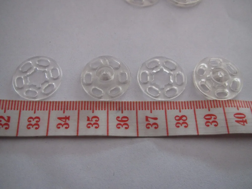 Free shipping 18mm KAM 18mm white transparent round plastic snap button press snap button for Garemnt sewing button for clothes
Free shipping 18mm KAM 18mm white transparent round plastic snap button press snap button for Garemnt sewing button for clothes