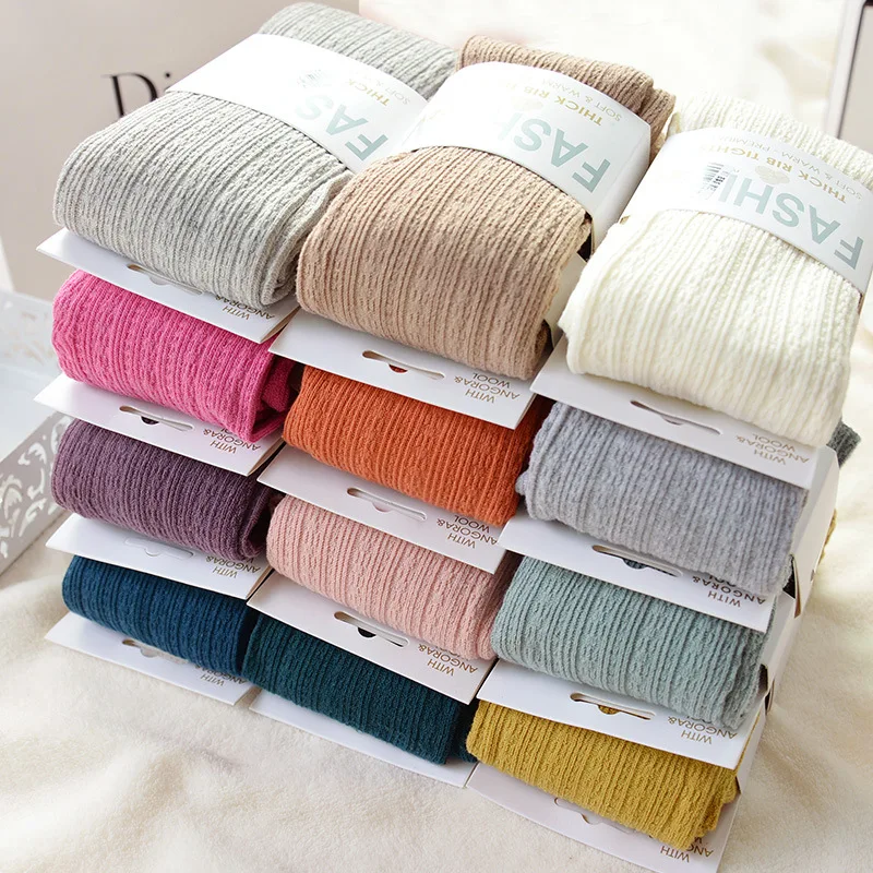 autumn winnter thickened Pantyhose Tights sub foot wholesale cotton knitted tights Thread twist striped
autumn winnter thickened Pantyhose Tights sub foot wholesale cotton knitted tights Thread twist striped