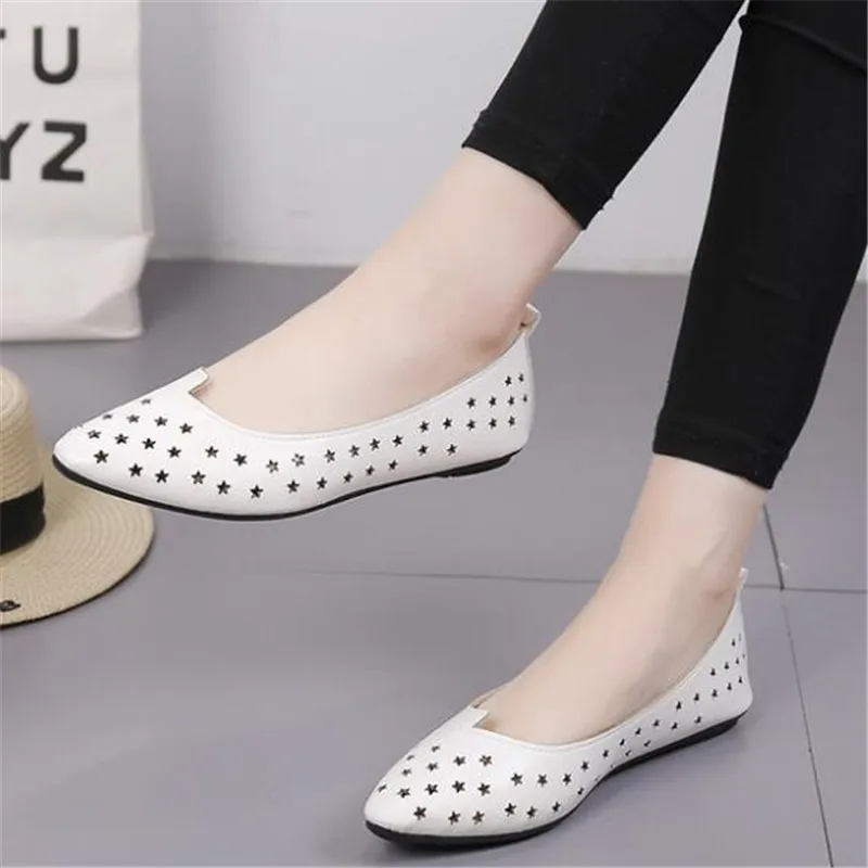 DIWEINI 2019 New Spring women flats shoes women genuine leather shoes woman cutout loafers slip on ballet flats L899
DIWEINI 2019 New Spring women flats shoes women genuine leather shoes woman cutout loafers slip on ballet flats L899