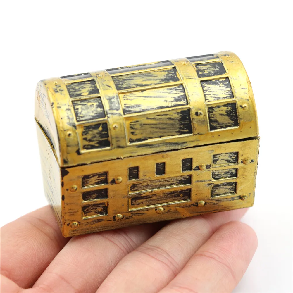 1 Pcs 5.8*3.5*4.2cm 1:6 Dollhouse Miniature Treasure Box Pirate Jewelry Box Dollhouse Decor New
1 Pcs 5.8*3.5*4.2cm 1:6 Dollhouse Miniature Treasure Box Pirate Jewelry Box Dollhouse Decor New