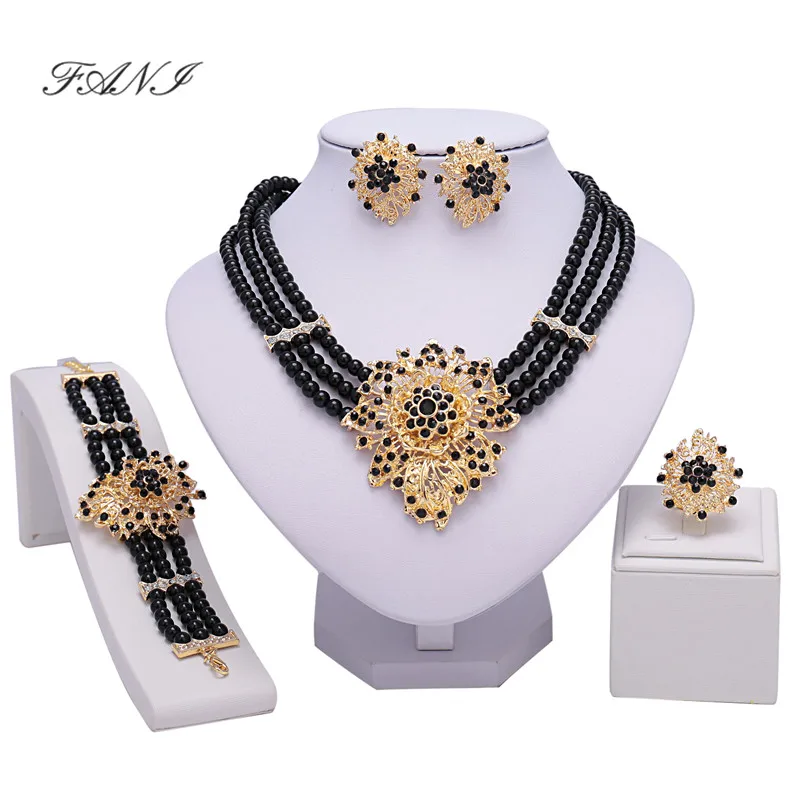 Fani Dubai Gold-color jewelry Crystal nigerian Wedding Women Bridal Accessories Fashion African Beads Jewelry Set Costume Design
Fani Dubai Gold-color jewelry Crystal nigerian Wedding Women Bridal Accessories Fashion African Beads Jewelry Set Costume Design