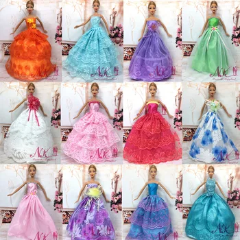 NK 11 Items =5 Pcs Mix Style Wedding Dress Princess Gown+ 6 Pcs Fashion Plastic Chain Necklace For Barbie Doll best Child' Gift
NK 11 Items =5 Pcs Mix Style Wedding Dress Princess Gown+ 6 Pcs Fashion Plastic Chain Necklace For Barbie Doll best Child' Gift