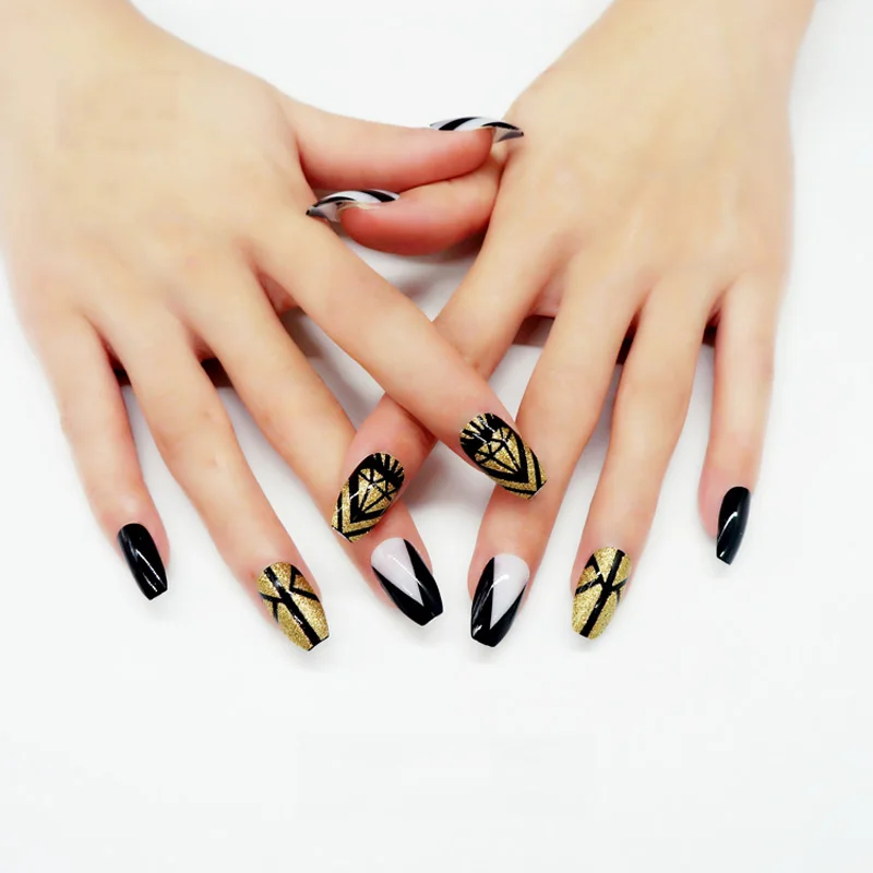 24pcs Black and Gold Glitter with Disordered Line Pattern Fake Nails Cool False Nails Coffin Middle size Lady Full Nail Tips
24pcs Black and Gold Glitter with Disordered Line Pattern Fake Nails Cool False Nails Coffin Middle size Lady Full Nail Tips