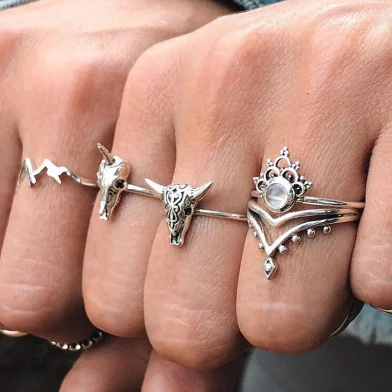 RM071 4PCS/SET Bohemian Ring Personality Crown Mountains Animal Unicorn Ox Head Skeleton Ring Rhinestone Rings Set For Women
RM071 4PCS/SET Bohemian Ring Personality Crown Mountains Animal Unicorn Ox Head Skeleton Ring Rhinestone Rings Set For Women