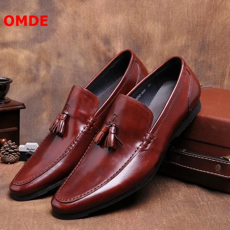 OMDE British Style Genuine Leather Pointed Toe Loafers With Tassels Fashion Slip On Mens Dress Shoes Luxury Men's Slippers
OMDE British Style Genuine Leather Pointed Toe Loafers With Tassels Fashion Slip On Mens Dress Shoes Luxury Men's Slippers