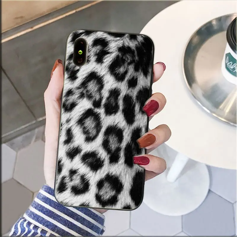 Tiger leopard snake print