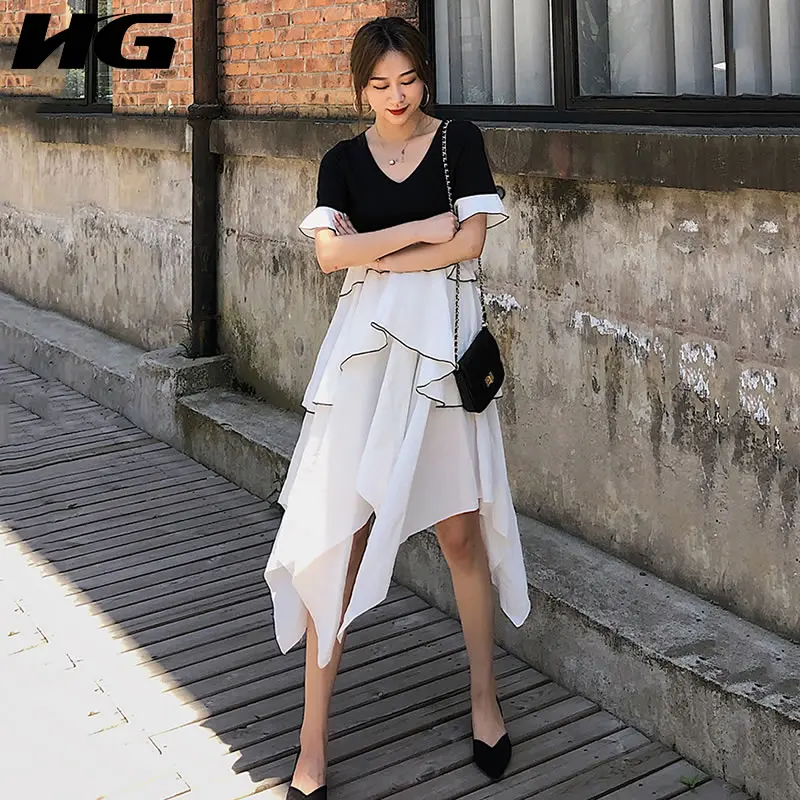 HG 2019 French Black and White Irregular Stitching Dress Female Vintage Cascading Ruffle Elegant Dress V Neck Vestidos WQR1008
HG 2019 French Black and White Irregular Stitching Dress Female Vintage Cascading Ruffle Elegant Dress V Neck Vestidos WQR1008