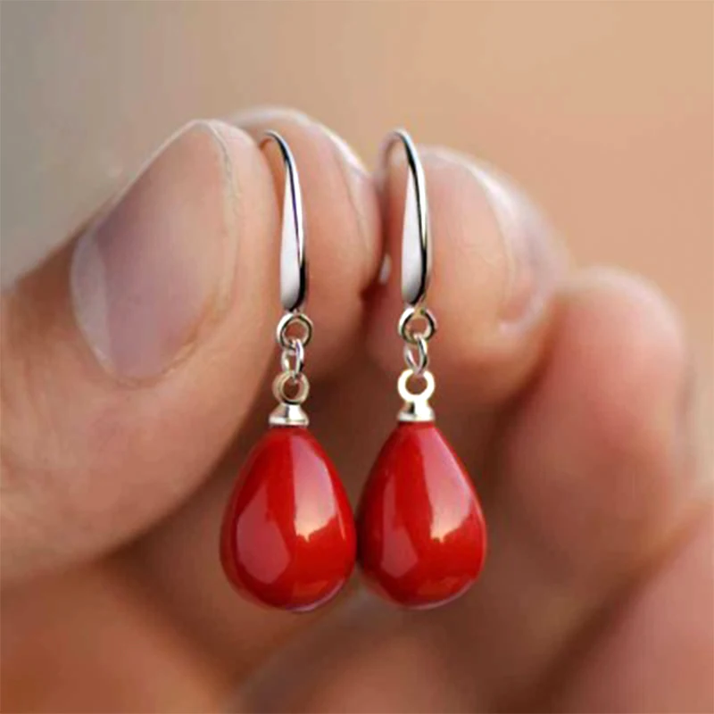 Tear drop pearl earrings red bride earrings female simple temperament ear jewelry lead-free nickel-free and cadmium-free
Tear drop pearl earrings red bride earrings female simple temperament ear jewelry lead-free nickel-free and cadmium-free