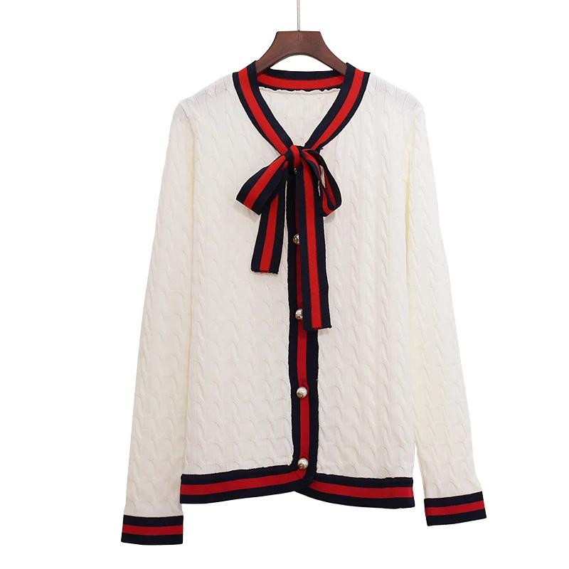 Luxury Designer Brand Spring Knitted Cardigans Women Bow Twist G Pearl Botton Stripe Edge Sweater Black White Red
Luxury Designer Brand Spring Knitted Cardigans Women Bow Twist G Pearl Botton Stripe Edge Sweater Black White Red