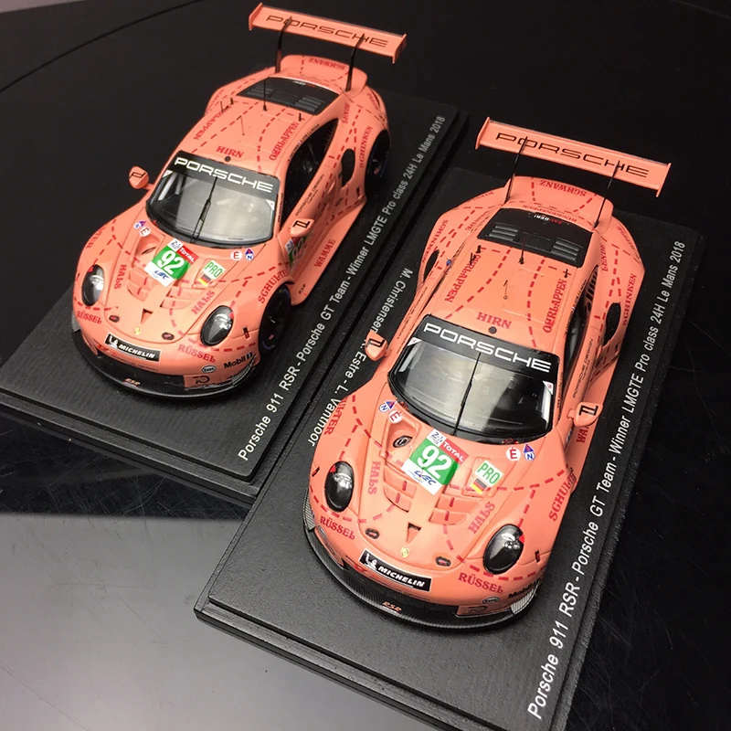 Limited 1/43 Super Car 911 RSR Pink Pig Le Mans Model Home Display Collection Furnishings
Limited 1/43 Super Car 911 RSR Pink Pig Le Mans Model Home Display Collection Furnishings