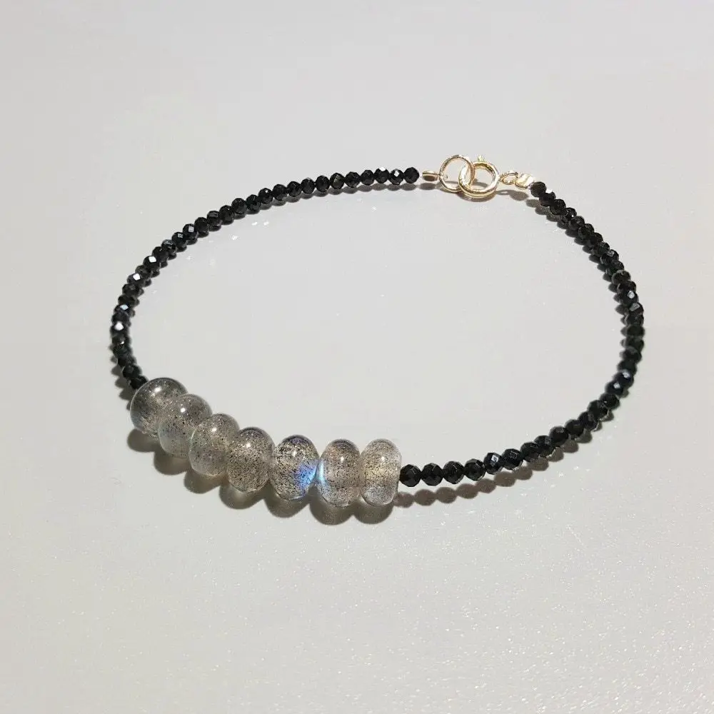 NEW Aurora Labradorites Black Spinels Tibetan Silver Delicate Bracelet | Украшения и аксессуары