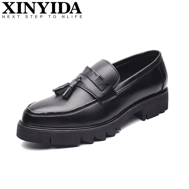 Hot Pointed Toe Leather Shoes Men Loafers Slip On Breathable Casual Business Shoes Fashion Thick Sole Men Dress Shoes Size 38-44
Hot Pointed Toe Leather Shoes Men Loafers Slip On Breathable Casual Business Shoes Fashion Thick Sole Men Dress Shoes Size 38-44
